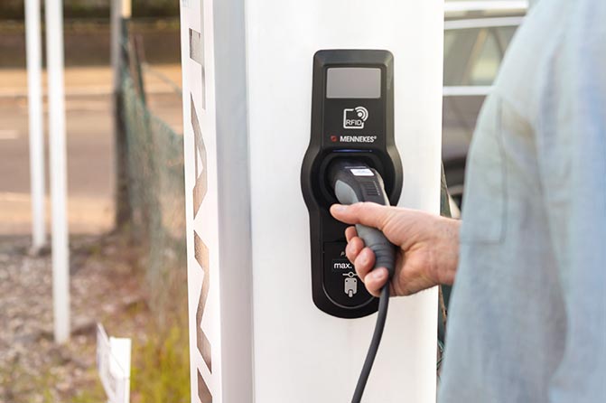 Schnelle Ladung für Stromer in Hückeswagen